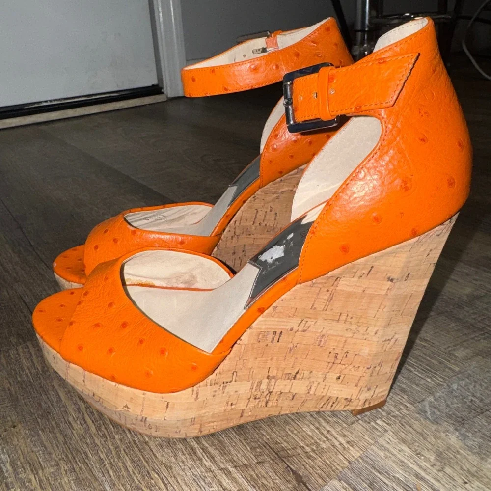 Michael Kors Ariana Ostrich Cork Wedge Sandals Orange Leather Womens 8.5M